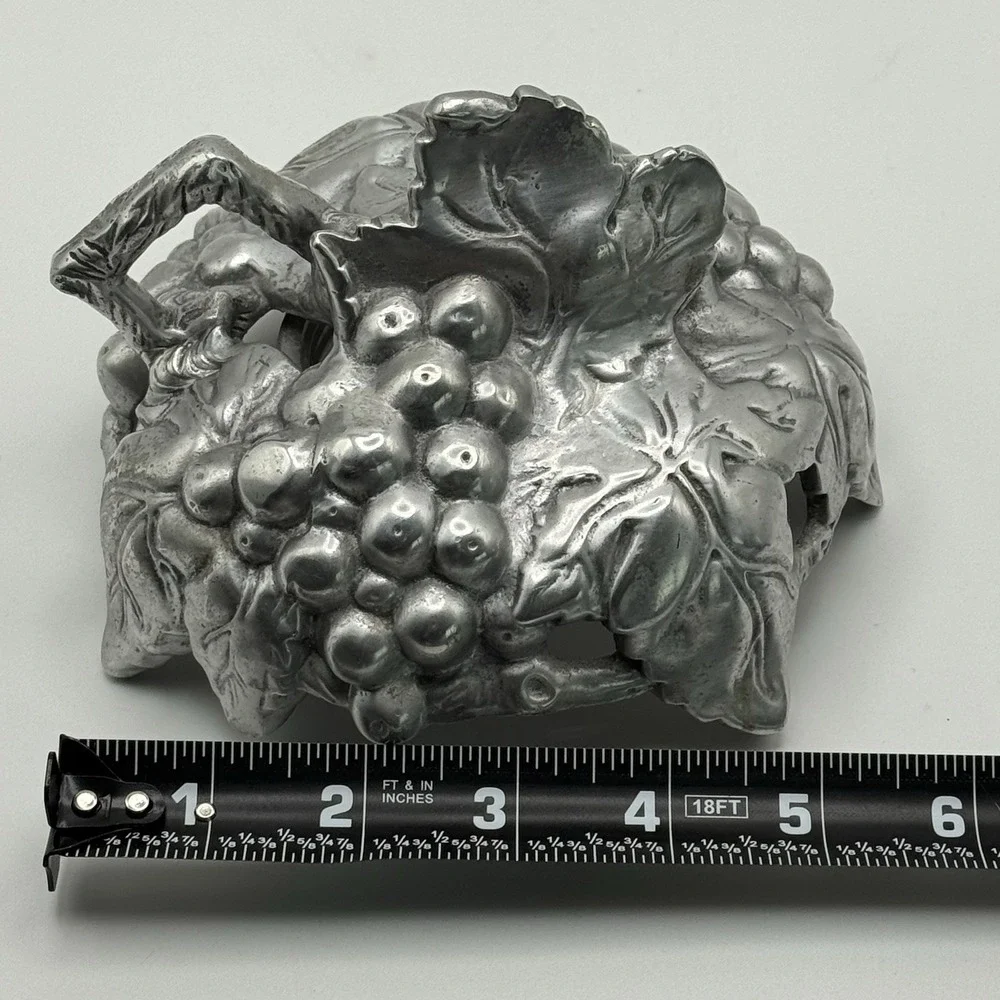 Arthur Court Grape Canister Lid Replacement 2002‎ Aluminum Vineyard